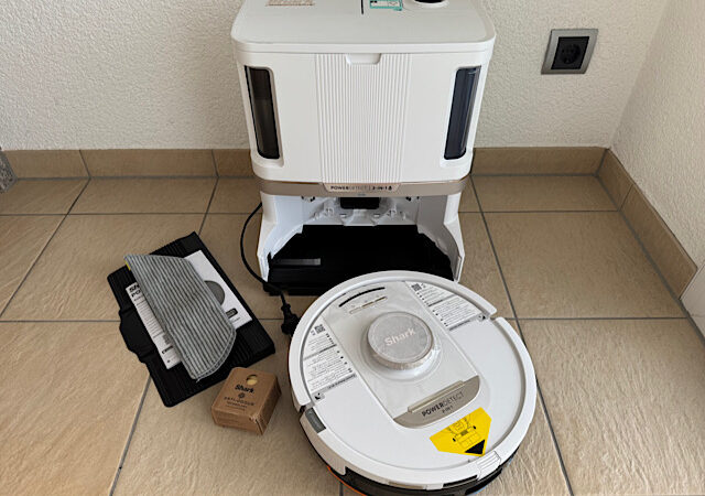 Shark Power Detect Robotic Vacuum Cleaner – Outboxing & Inbetriebnahme