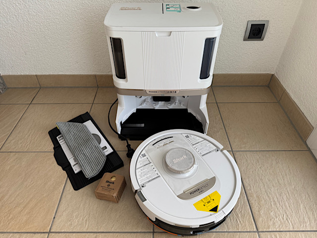 Shark Power Detect Robotic Vacuum Cleaner – Outboxing & Inbetriebnahme
